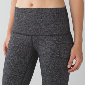 LULULEMON wunder under crop 6 black herringbone